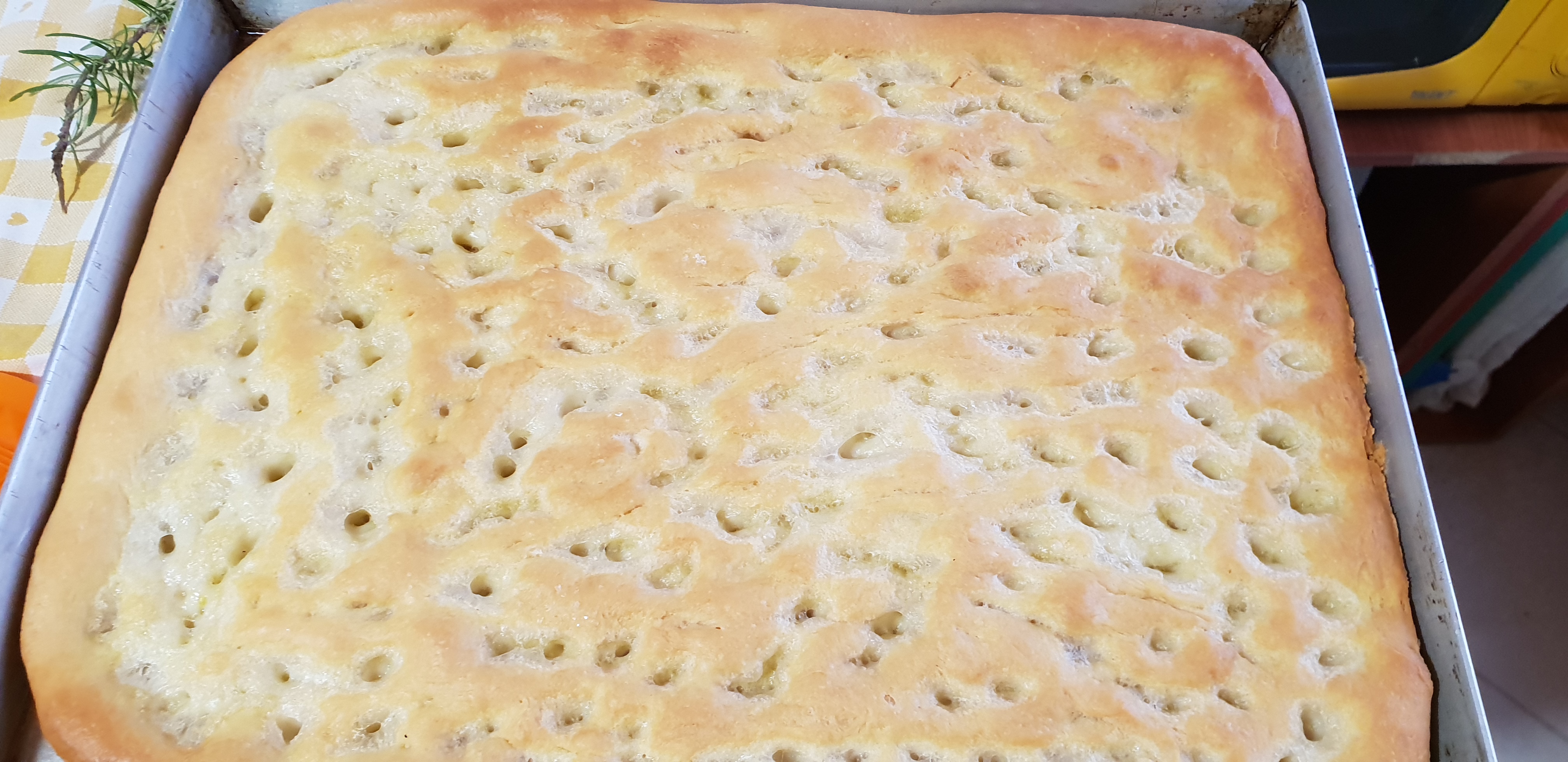 Focaccia ligure (Fügassa)