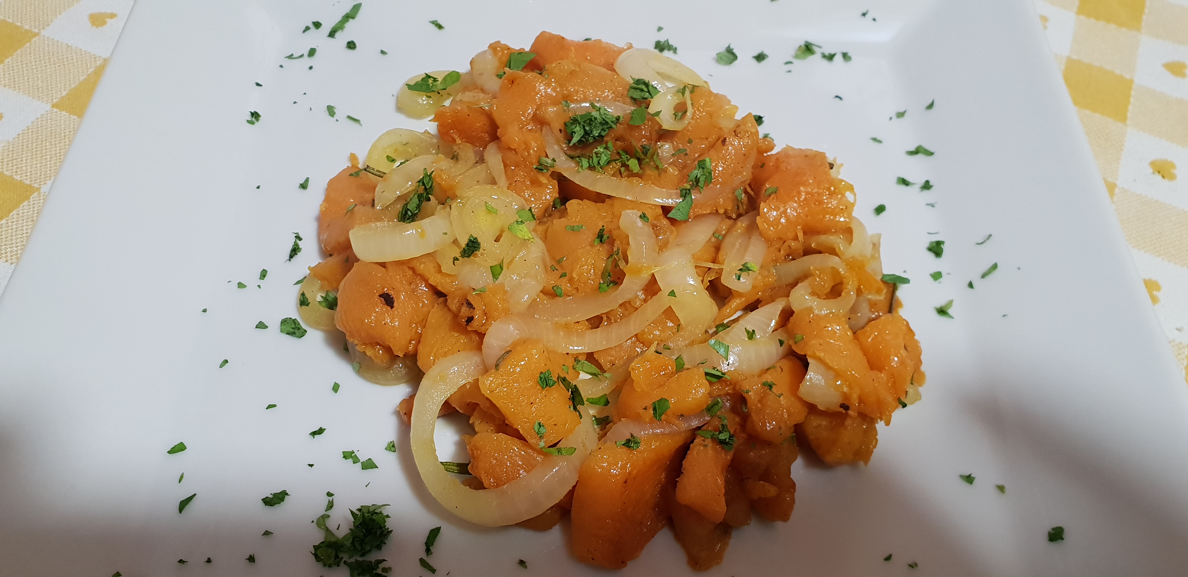 Padellata di zucca e cipolle