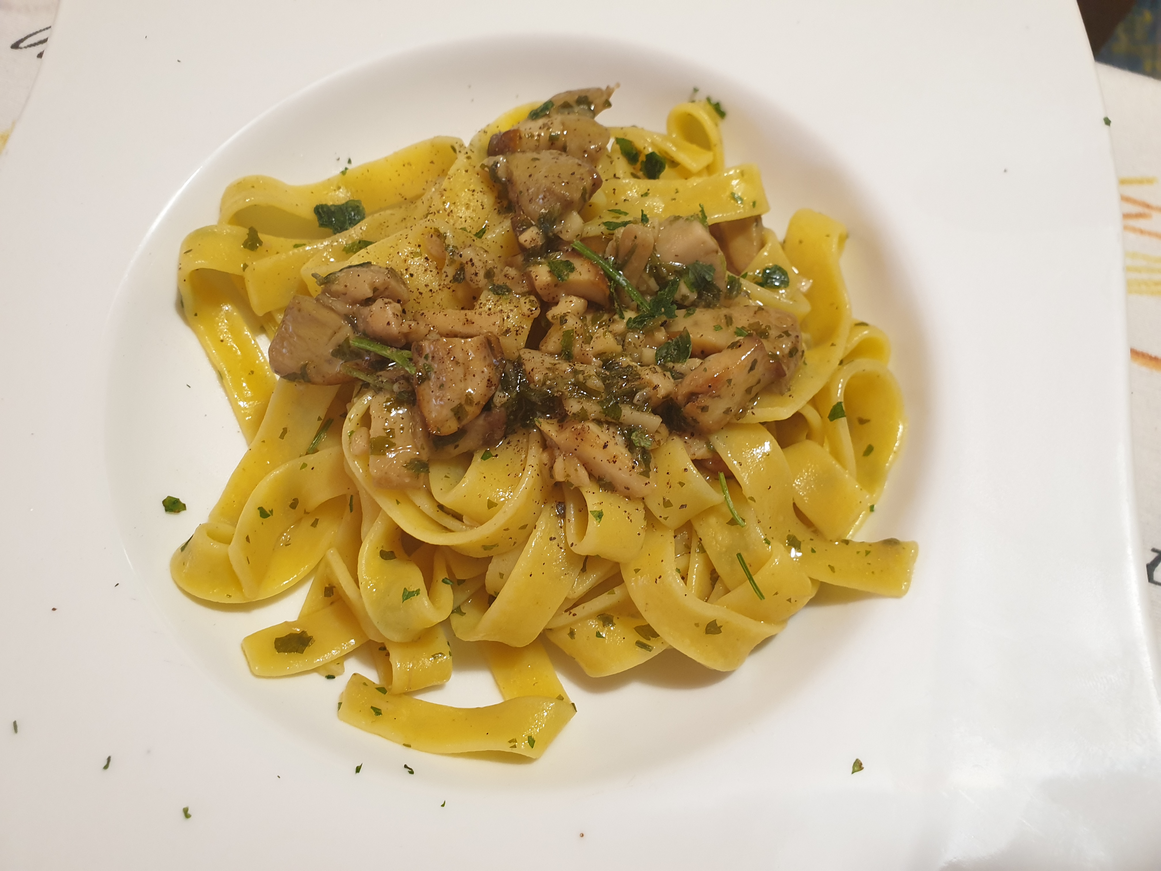 Tagliatelle ai funghi porcini