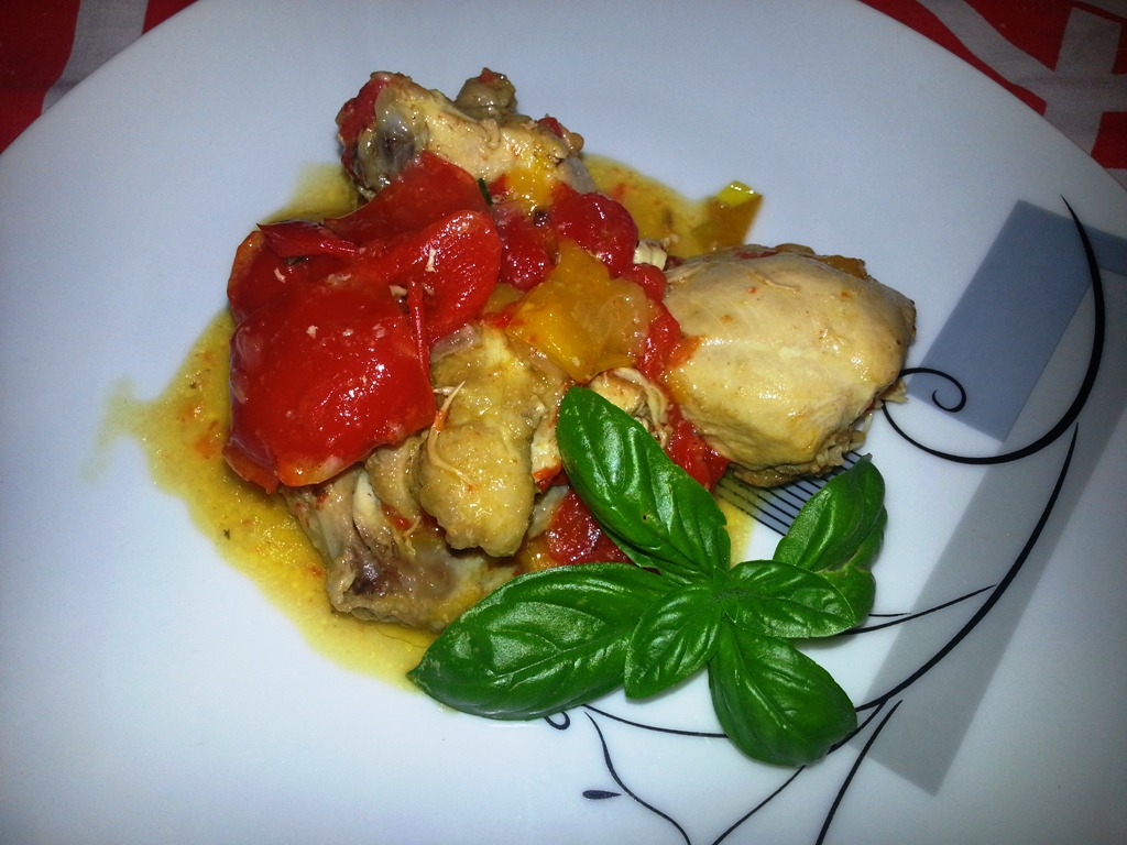 Pollo ai peperoni in bianco