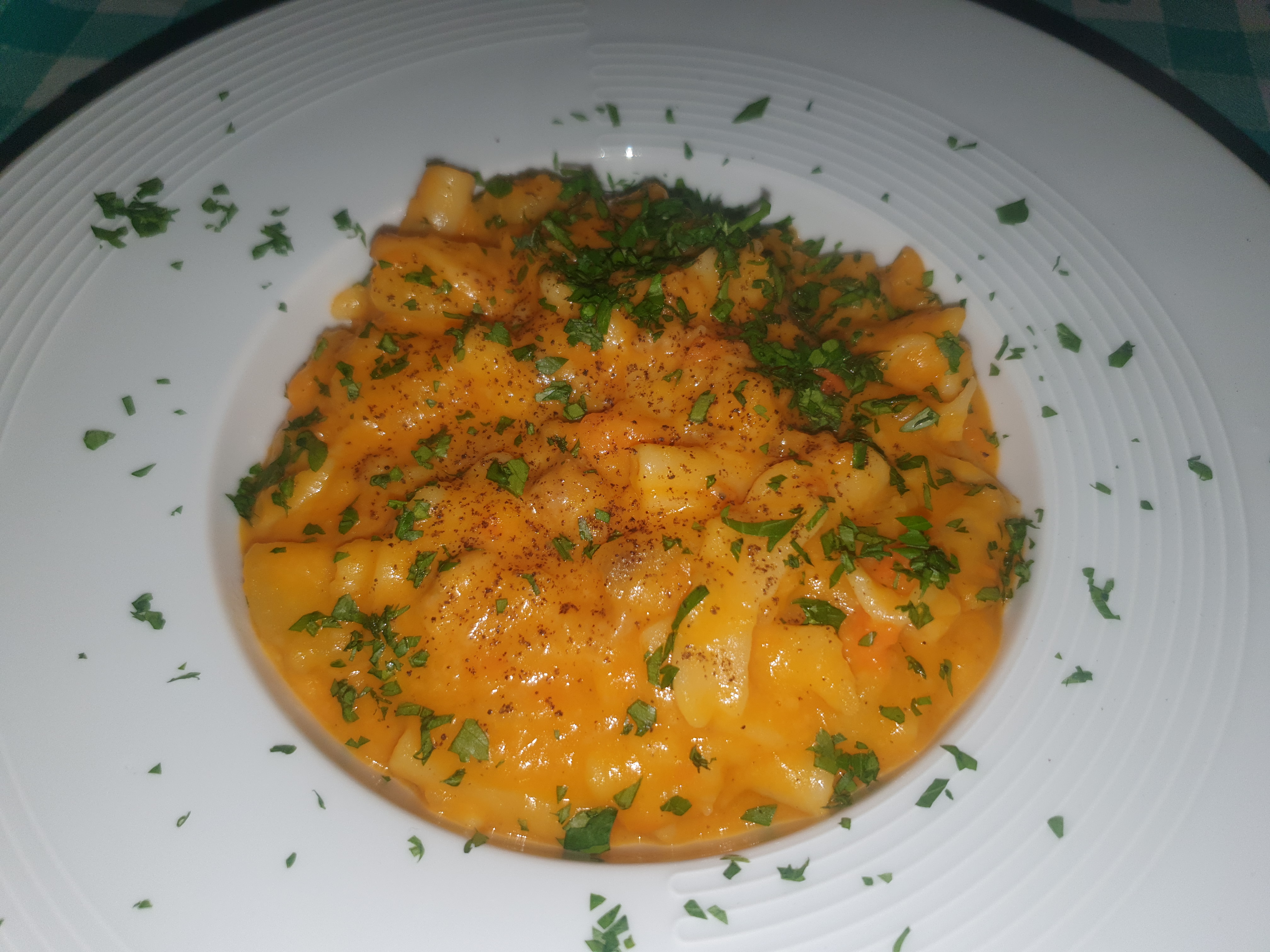 Pasta e patate con la provola