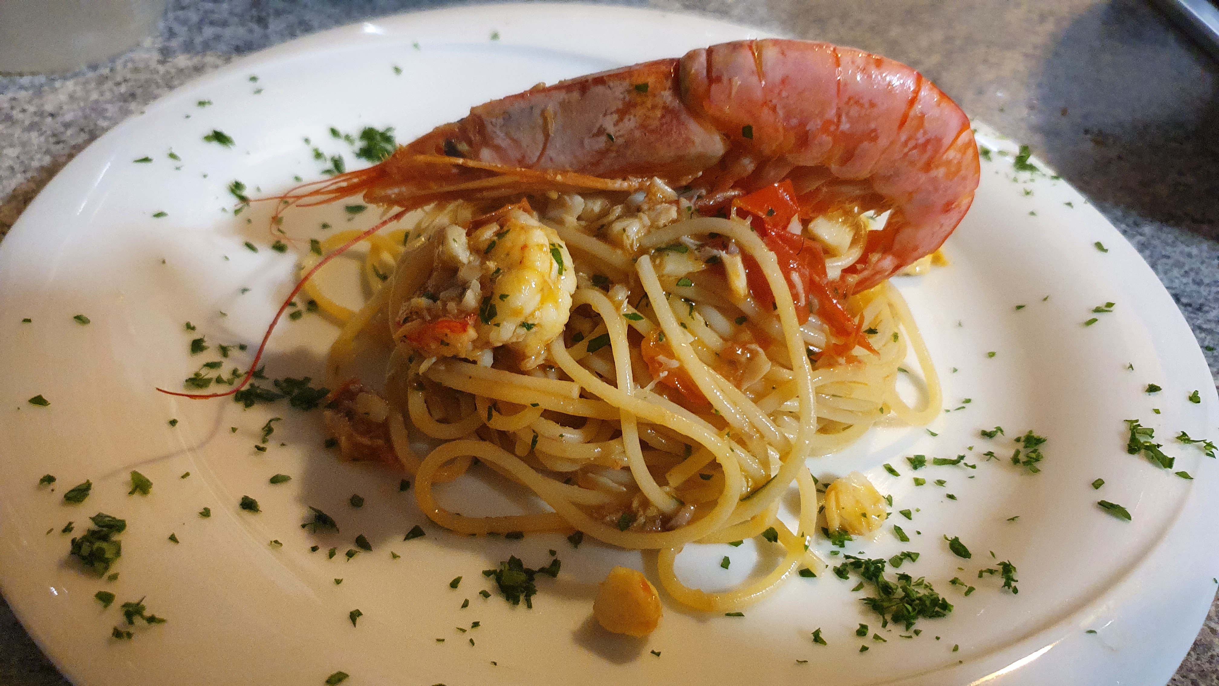 Spaghetti orata e gamberoni
