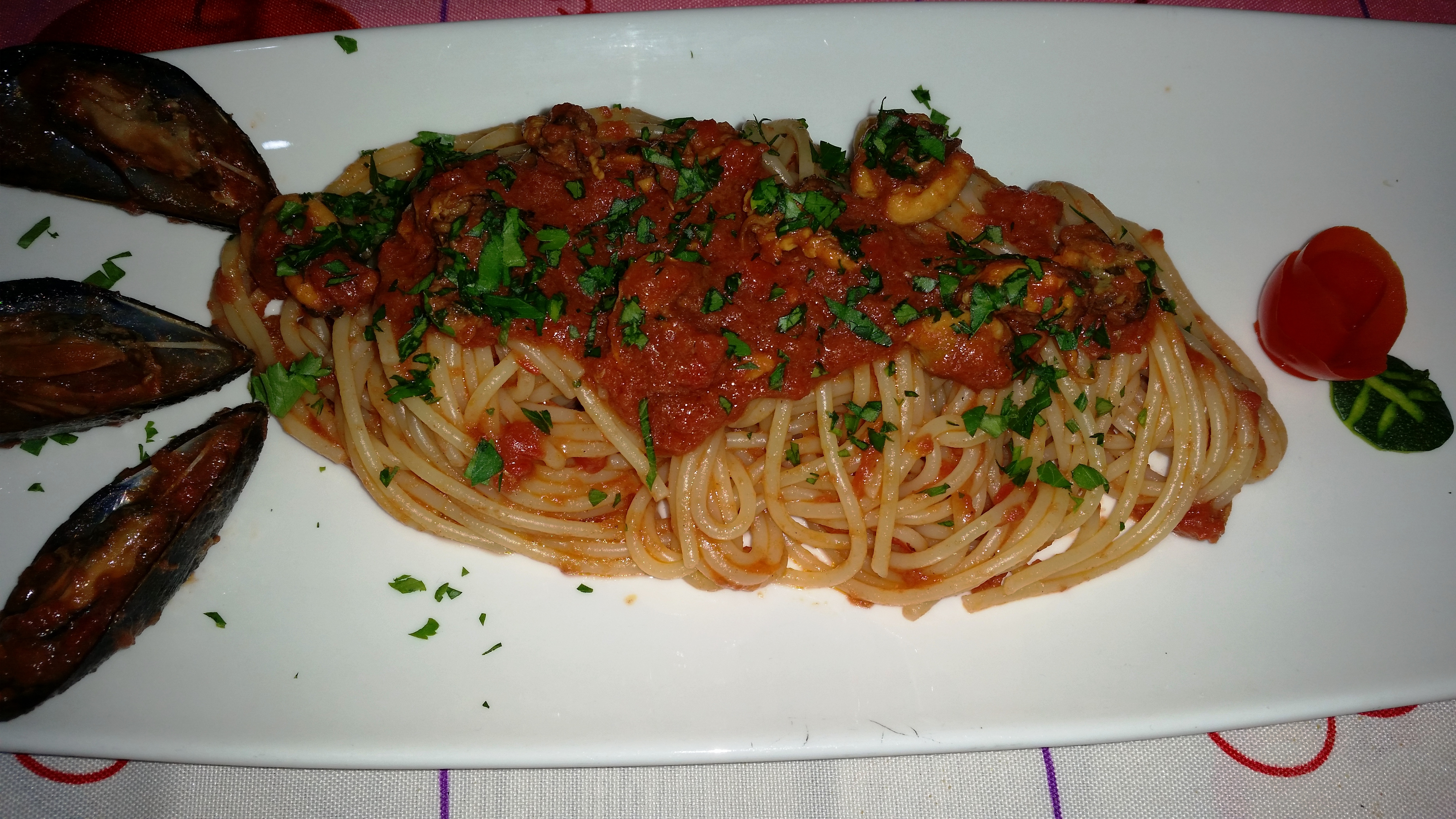 Spaghetti con le cozze alla Tarantina