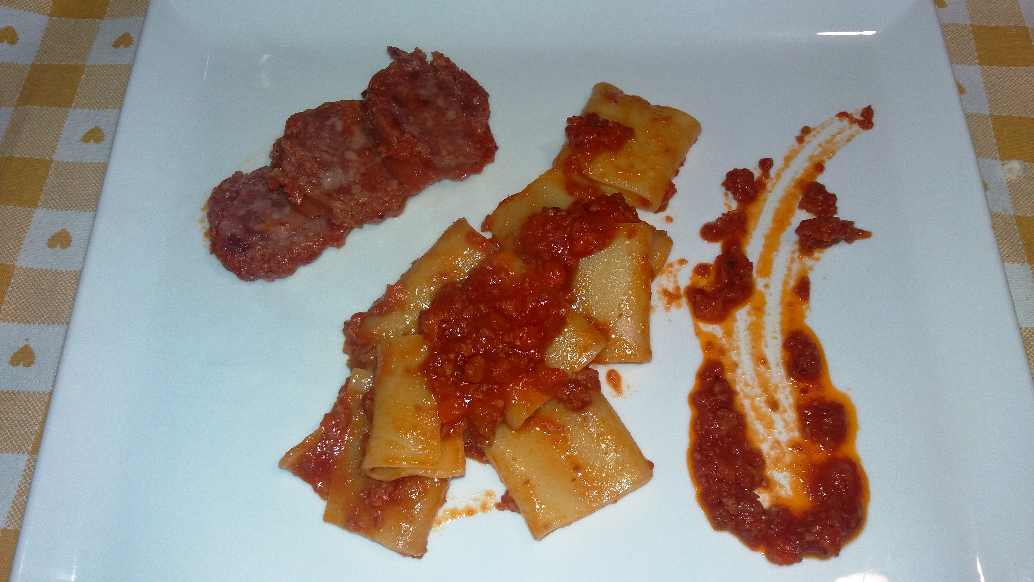 Paccheri al ragù di cotechino