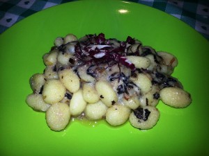 Gnocchi radicchio e gorgonzola