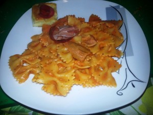 Farfalle speck e funghi porcini